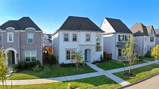 New construction Single-Family house 3585 Honeycutt Dr, Frisco, TX 75033 plan Shiner - 3113F - image