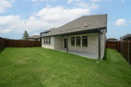 New construction Single-Family house 2109 Corbera Dr, Little Elm, TX 75068 plan Laredo - image