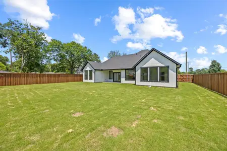 New construction Single-Family house 402 S Humphrey Ave, Kerens, TX 75144 - image