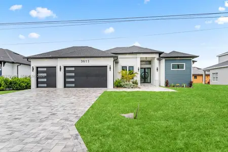 New construction Single-Family house 3611 Sw 4Th Ln, Cape Coral, FL 33991 - image