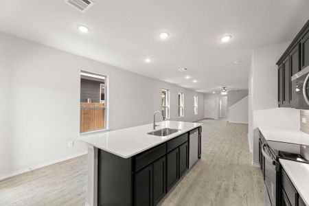 New construction Single-Family house 1733 Meadow Crst, Aubrey, TX 76227 plan Willow - image 10