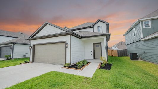 New construction Single-Family house 14031 Mount Hunter Dr, Willis, TX 77318 plan The Redbud - image