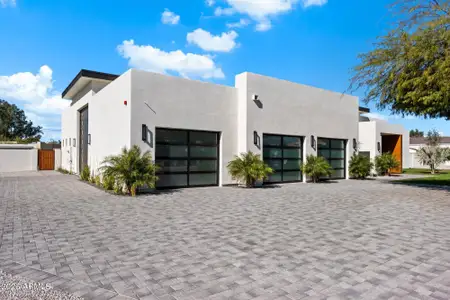 New construction Single-Family house 11420 N Scottsdale Rd, Scottsdale, AZ 85254 - image