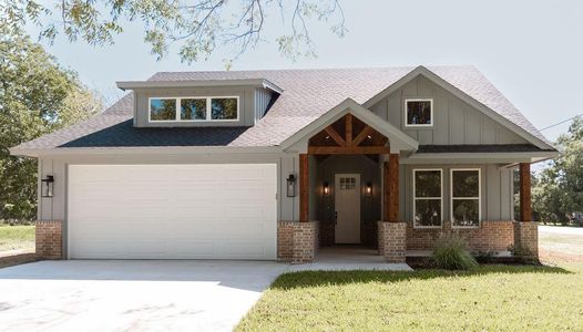 New construction Single-Family house 110 W State St, Alvord, TX 76225 - image