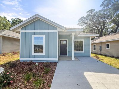 New construction Single-Family house 15341 Nw 135Th Ter, Alachua, FL 32615 - image