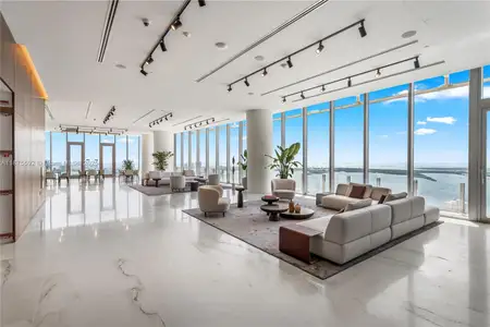 New construction Condo house 300 Biscayne Blvd Wy, Unit 5002 Duplex, Miami, FL 33131 - image