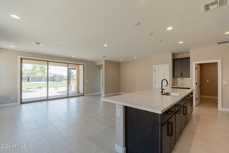 New construction Townhouse house 243 E Citrus Hollow Wy, Queen Creek, AZ 85140 null- photo 5 5