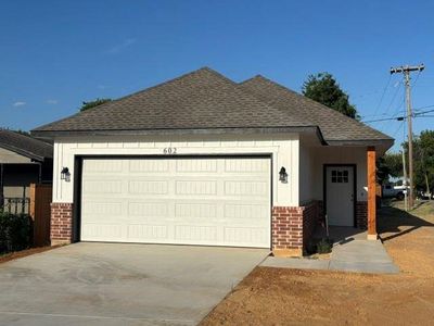 New construction Single-Family house 602 N 7Th St, Midlothian, TX 76065 - image