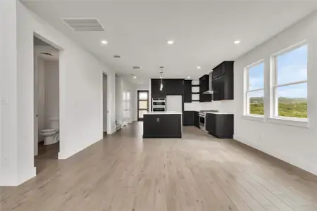 New construction Single-Family house 8516 Red Bottle Brush Rd, Lago Vista, TX 78645 plan Nathan - image 16