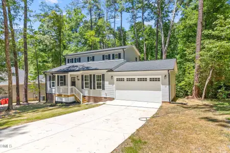 New construction Single-Family house 1540 Louisiana Ln, Sanford, NC 27332 - image