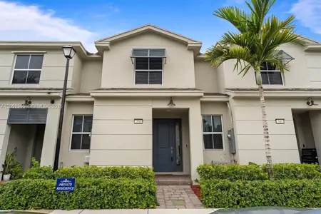 New construction Townhouse house 336 Nw 8Th Ct, Pompano Beach, FL 33060 - image
