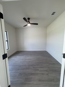 New construction Single-Family house 205 Reliance Rd, Godley, TX 76044 plan The Llano - image 8