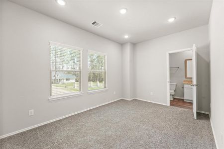 New construction Single-Family house 11069 Magnolia Bnd, Conroe, TX 77385 null- photo 16 16