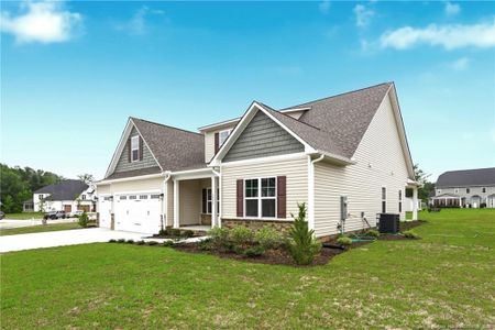 New construction Single-Family house 1923 Thomas Wood Dr, Fayetteville, NC 28306 plan Patriot - image