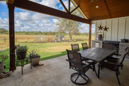 New construction Single-Family house 3553 Hunt Ln, Waelder, TX 78959 - image