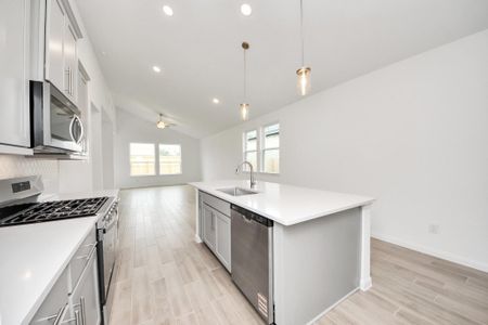New construction Single-Family house 7319 Blue Gentiana Ln, Katy, TX 77493 plan Parsons - image 10