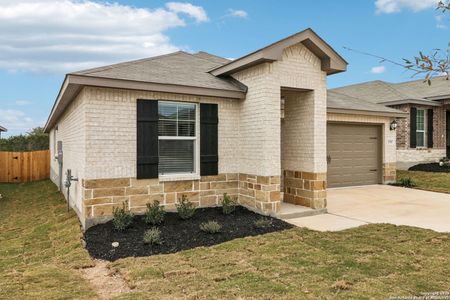 New construction Single-Family house 5707 Sendero Rnch, San Antonio, TX 78253 Hughes (841)- photo 5 5