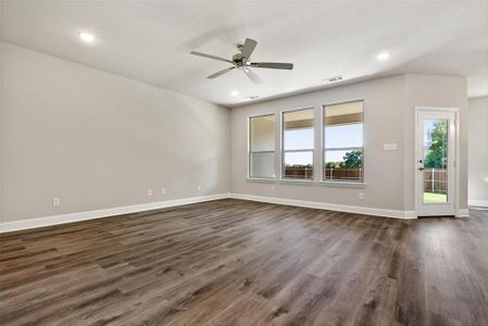 New construction Single-Family house 2202 Briarwood Dr, Bridgeport, TX 76426 null- photo 14 14