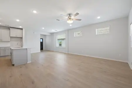 New construction Single-Family house 168 Rieber Rd, Kyle, TX 78640 plan Willow - image 12