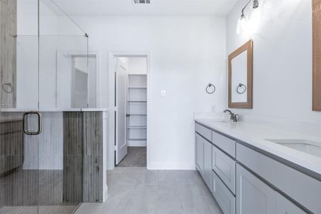 New construction Single-Family house 913 Beall St, Denton, TX 76207 - image 15