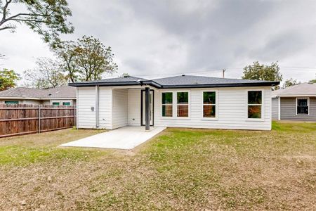 New construction Single-Family house 2323 Harding St, Dallas, TX 75215 null- photo 34 34