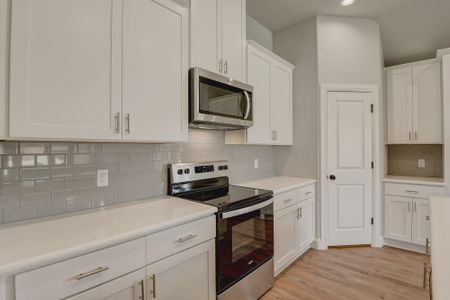 New construction Single-Family house Springtown, TX 76082 plan The Brazos - image 18