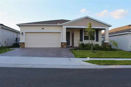 New construction Single-Family house 4615 Wandsworth Wy, Davenport, FL 33837 - image