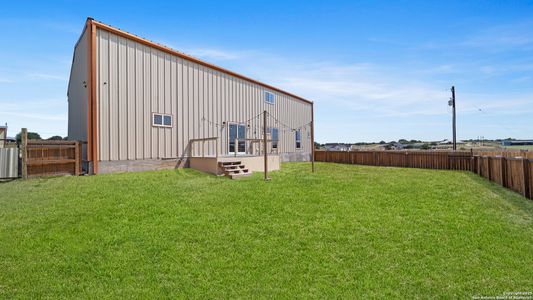 New construction Single-Family house 201 Lakeview Cir, La Vernia, TX 78121 null- photo 0