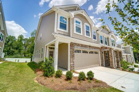 New construction Townhouse house 14934 Tamarack Dr, Charlotte, NC 28278 Blayre- photo 1 1