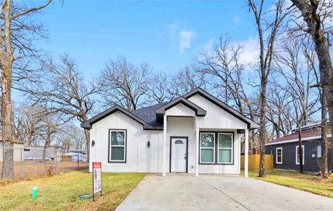 New construction Single-Family house 120 Red Bird Ln, Mabank, TX 75156 - image