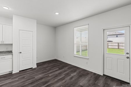 New construction Single-Family house 4161 Bermuda Ln, Seguin, TX 78155 plan Sandalwood - image 18