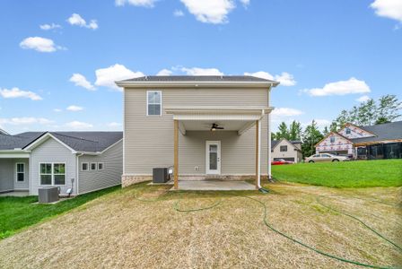 New construction Single-Family house 1080 Fox Dr, Clarksville, TN 37080 plan Maui - image 17