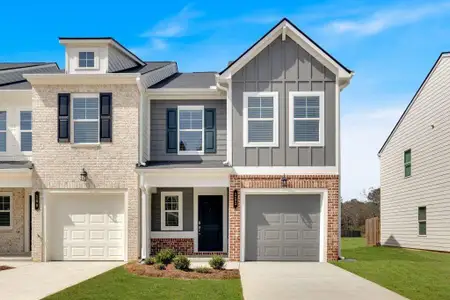 New construction Townhouse house 111 Village Green Dr, Unit 168, Adairsville, GA 30103 - image