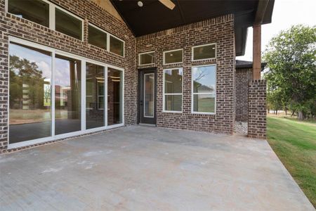 New construction Single-Family house 2416 Candlestick Dr, Granbury, TX 76049 - image 3