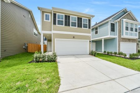 New construction Single-Family house 14735 Blooming Jasmine Trl, Houston, TX 77082 - image
