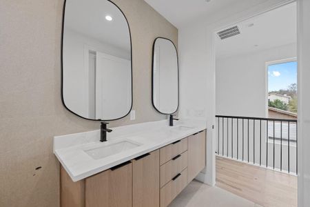 New construction Condo house 1409 Valleyridge Dr, Unit B, Austin, TX 78704 - image 11