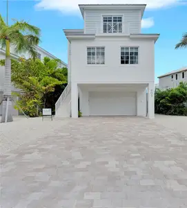 New construction Single-Family house 805 39Th St, Marathon, FL 33050 - image