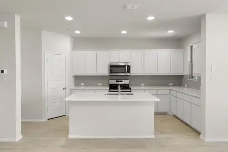 New construction Townhouse house 4601 Avion Dr, Sanger, TX 76266 plan Livingston - image 5