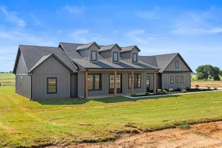 New construction Single-Family house 990 Dixie Estates Wy, Whitesboro, TX 76273 - image