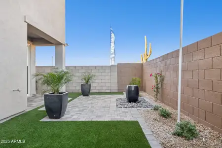 New construction Townhouse house 5874 E Zachary Dr, Phoenix, AZ 85054 plan Little Rock II - image