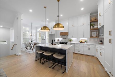 New construction Single-Family house 923 Fisher St, Unit A, Houston, TX 77018 - image 10