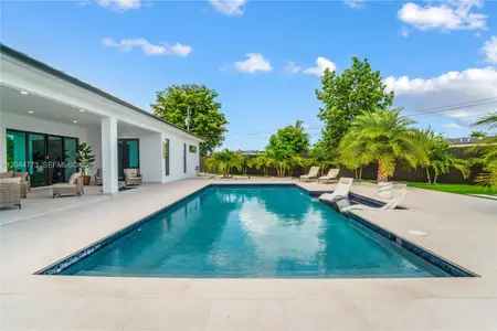New construction Single-Family house 9630 Sw 10Th Ter, Miami, FL 33174 - image