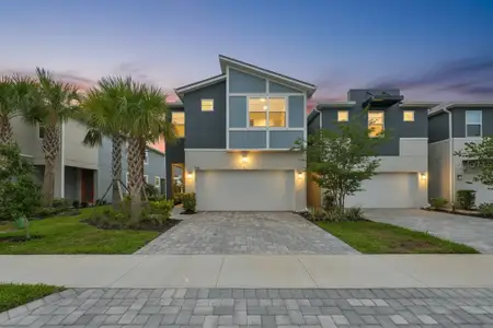 New construction Townhouse house 1123 Creek Valley Ct, Brandon, FL 33511 - image