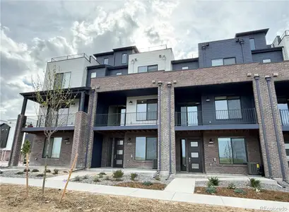 New construction Townhouse house 8321 Mount Kataka St, Littleton, CO 80125 null- photo 0 0