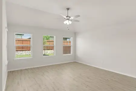 New construction Single-Family house 114 Bandit Trl, Terrell, TX 75160 plan Boston - image 17
