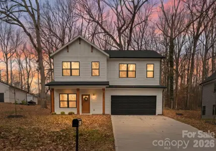 New construction Single-Family house 8821 Dogwood Dr, Charlotte, NC 28215 - image