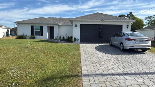 New construction Single-Family house 4137 Ne 20Th Pl, Cape Coral, FL 33909 - image
