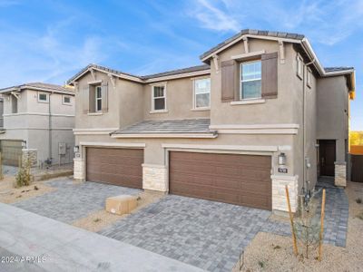 New construction Townhouse house 5807 E Rose Garden Ln, Phoenix, AZ 85054 null- photo 2 2