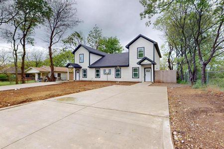 New construction Single-Family house 1213 Mill St, Unit B, Gainesville, TX 76240 null- photo 0