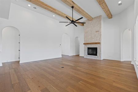 New construction Single-Family house 7103 Heathington Ct, Granbury, TX 76049 Cape May Signature Series- photo 26 26